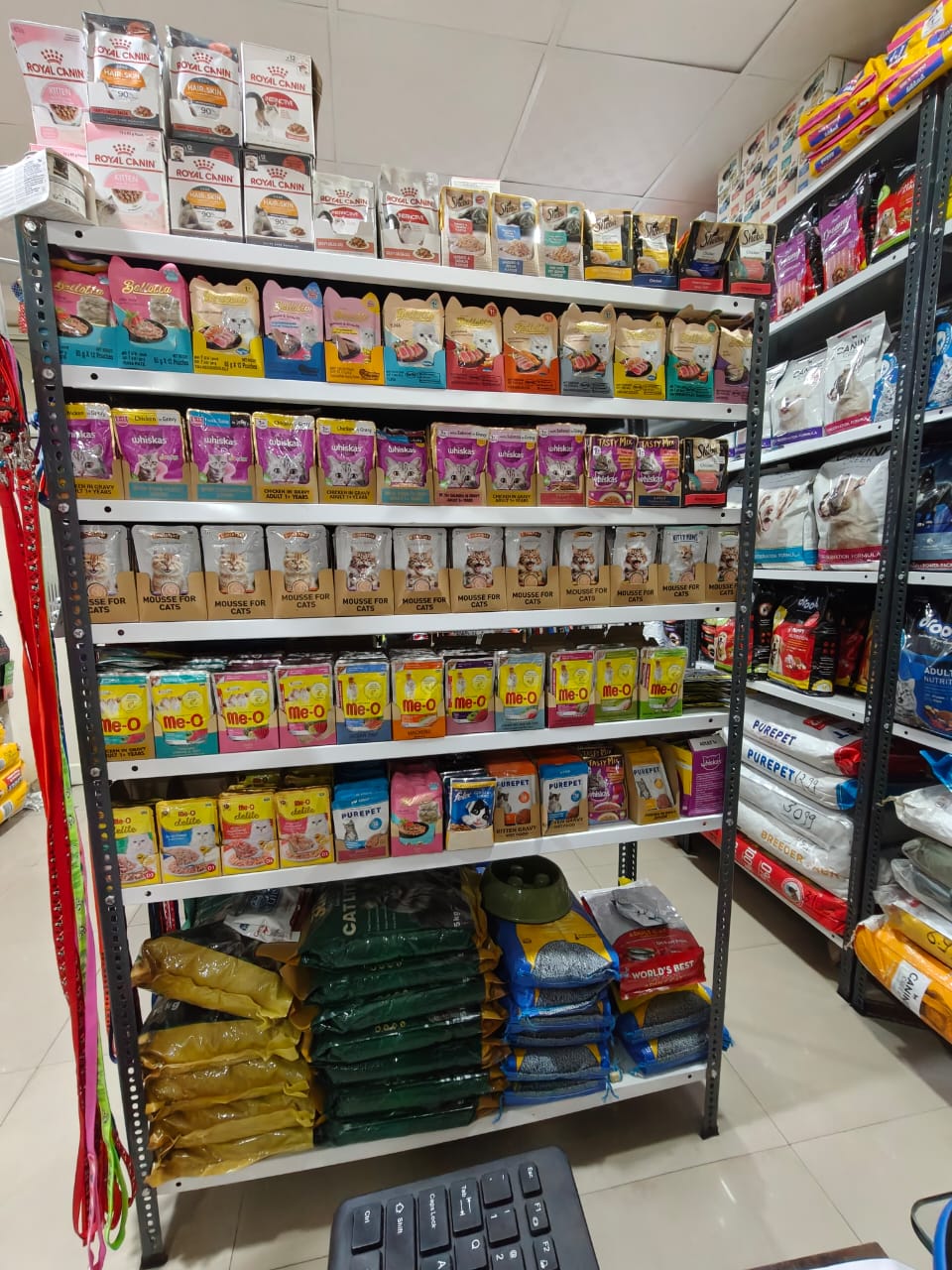 Sarvadnya Pet Care Unit veterinary clinic, Pune